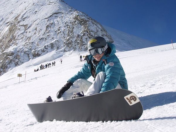 Snowboard-Ass Susi Moll ist auch dabei. Snowboard-Ass Susi Moll ist auch dabei.