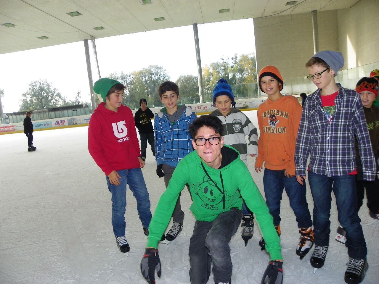 Die Harder Kids sind wieder auf dem Eis unterwegs Die Harder Kids sind wieder auf dem Eis unterwegs