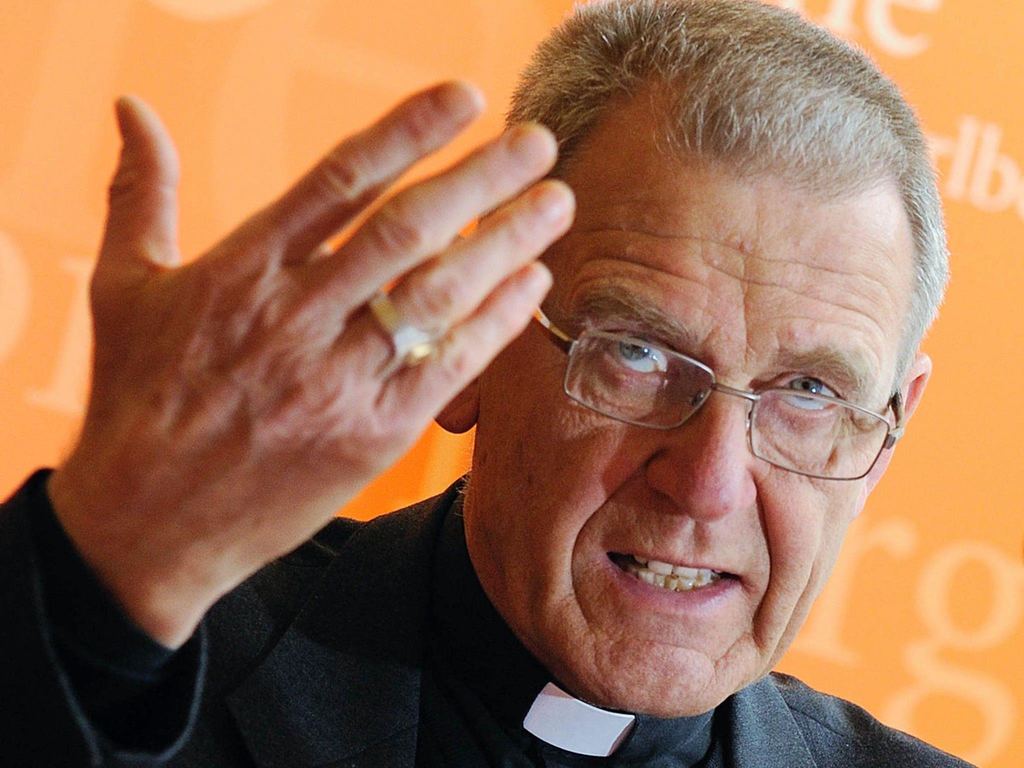 Priester aus Vorarlberg äußern Wünsche an den unbekannten Nachfolger. Priester aus Vorarlberg äußern Wünsche an den unbekannten Nachfolger.