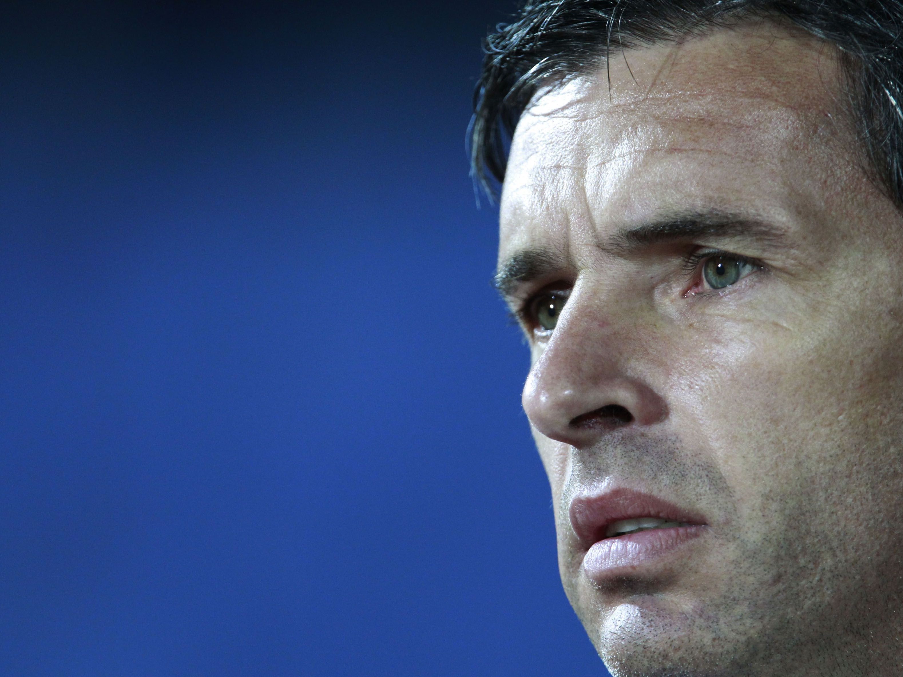 Der walisische Teamchef Gary Speed beging Selbstmord. Der walisische Teamchef Gary Speed beging Selbstmord.