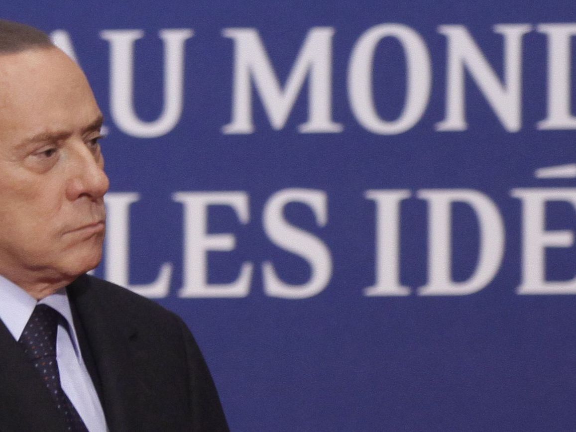 Italiens Reform- und Sparprogramm wird unter Aufsicht gestellt. Italiens Reform- und Sparprogramm wird unter Aufsicht gestellt.