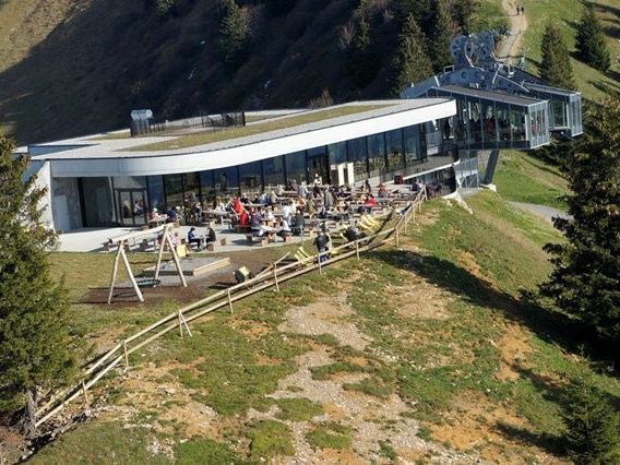 Die Seilbahn Bezau ist im November am Wochenende in Betrieb Die Seilbahn Bezau ist im November am Wochenende in Betrieb