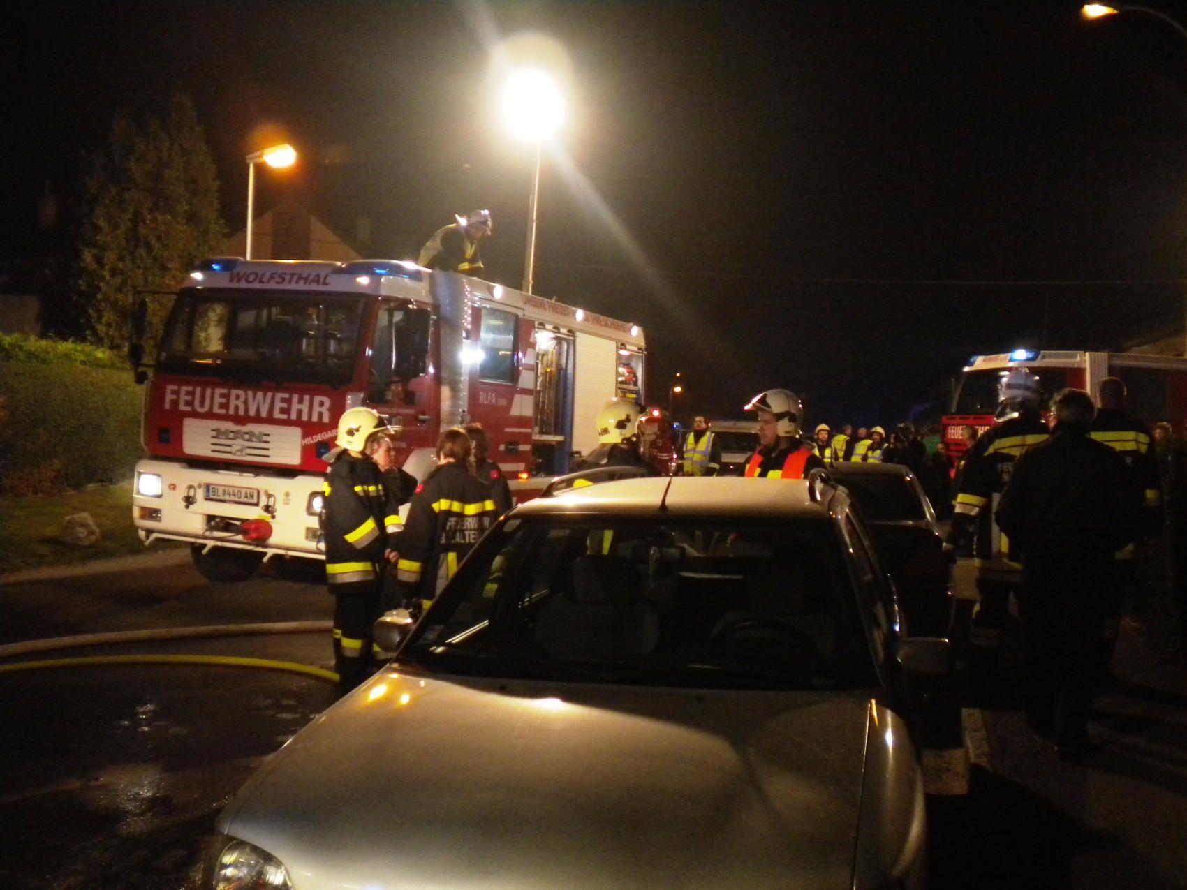 50 Mann im Einsatz beim Brand in der Burgenlandstraße.