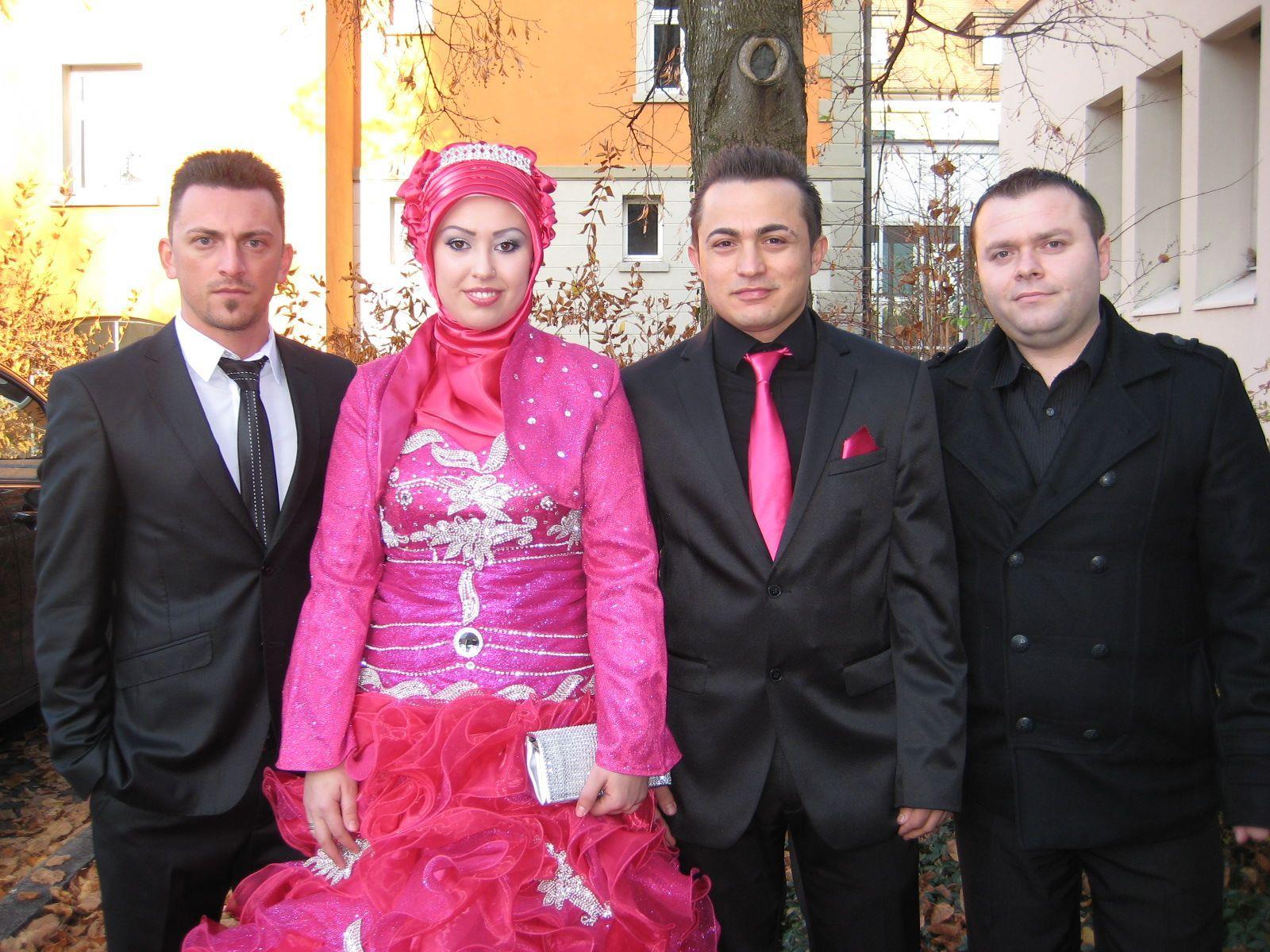Derya Yilmaz und Emrah Karatas haben geheiratet.