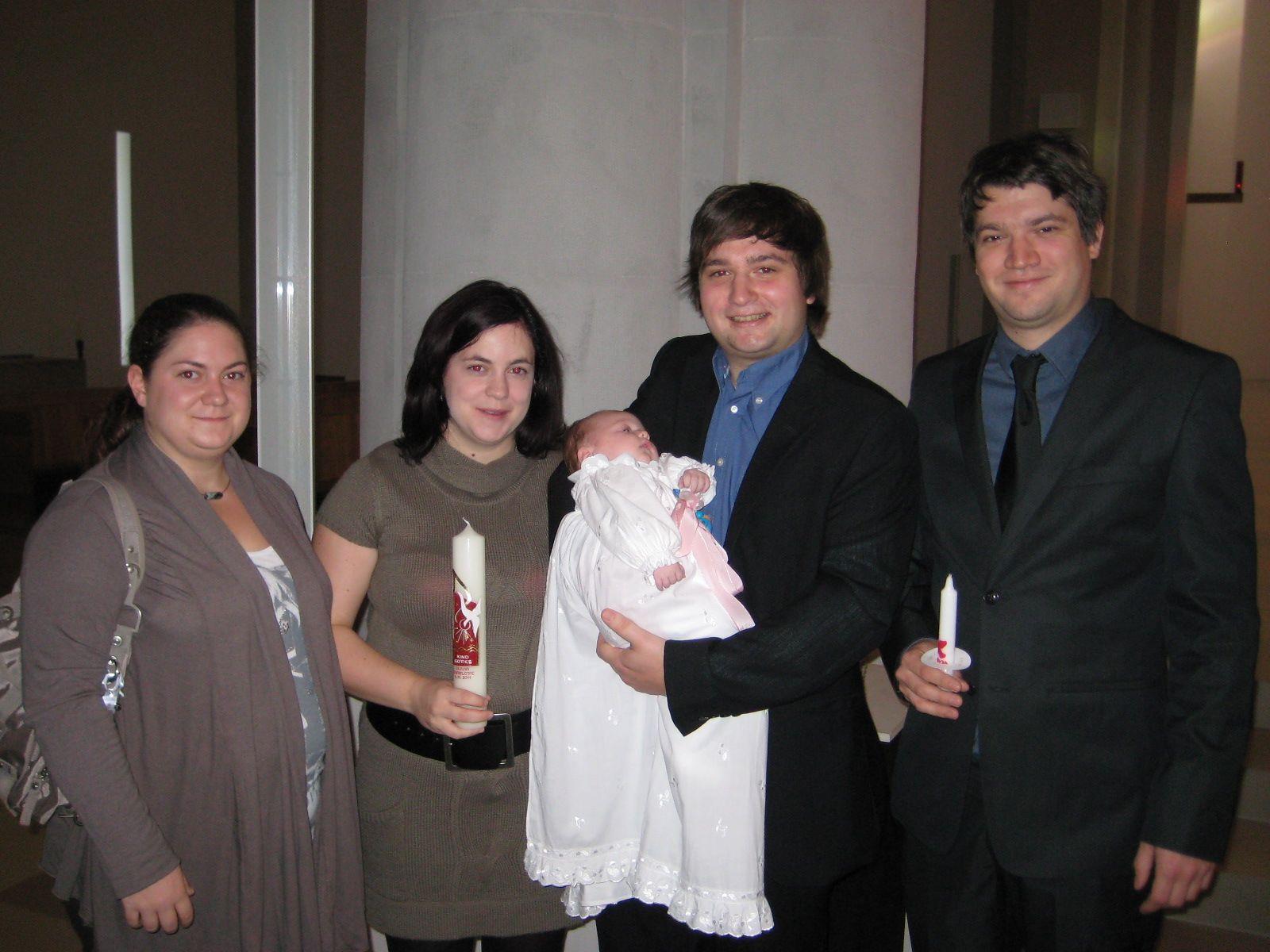 Olivia Charlotte Schmid wurde getauft.