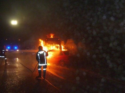 ... nicht alltägliche Feuerwehrprobe ... ... nicht alltägliche Feuerwehrprobe ...