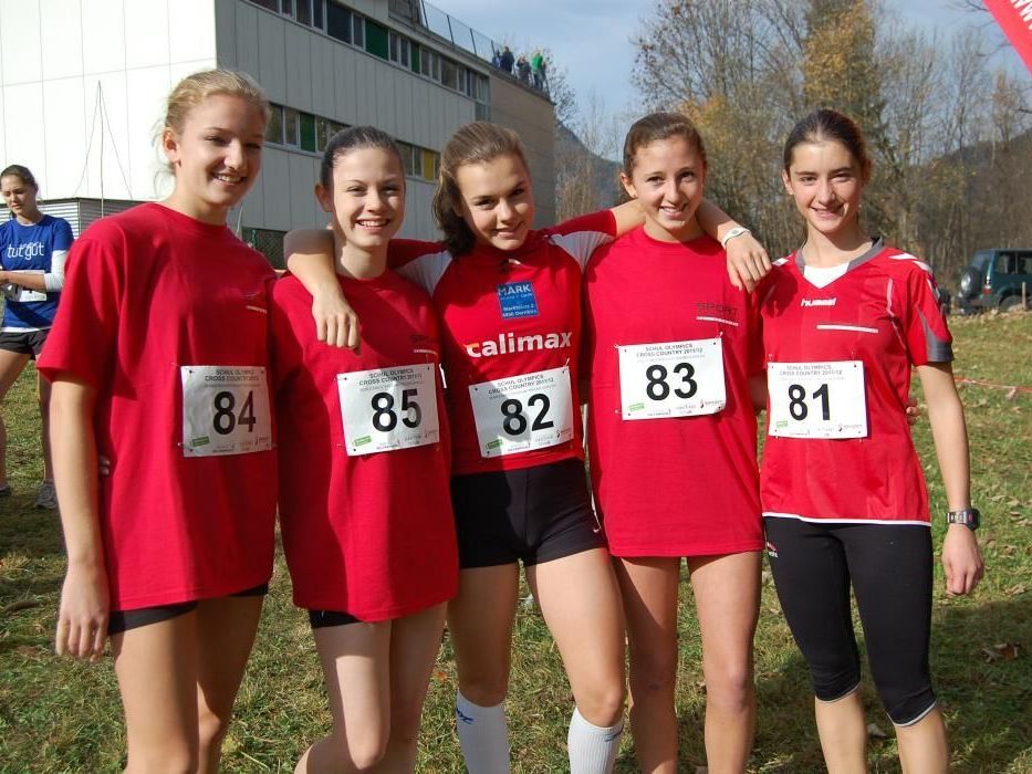 In Tschagguns fanden die rund 250 Teilnehmer ideale Bedingungen zum Cross Country Laufen vor. In Tschagguns fanden die rund 250 Teilnehmer ideale Bedingungen zum Cross Country Laufen vor.