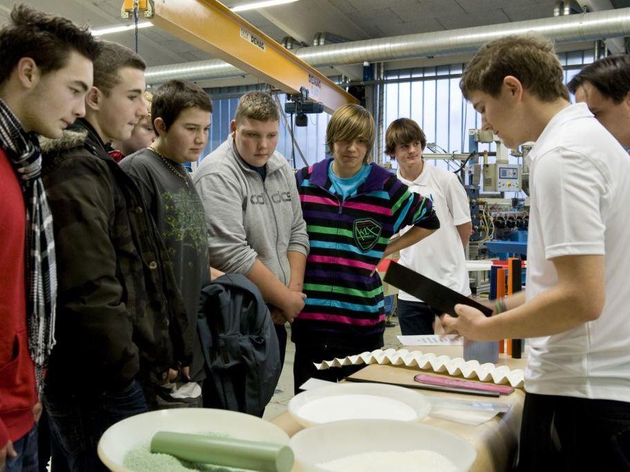 Besuchstag bei der Firma Faigle Besuchstag bei der Firma Faigle