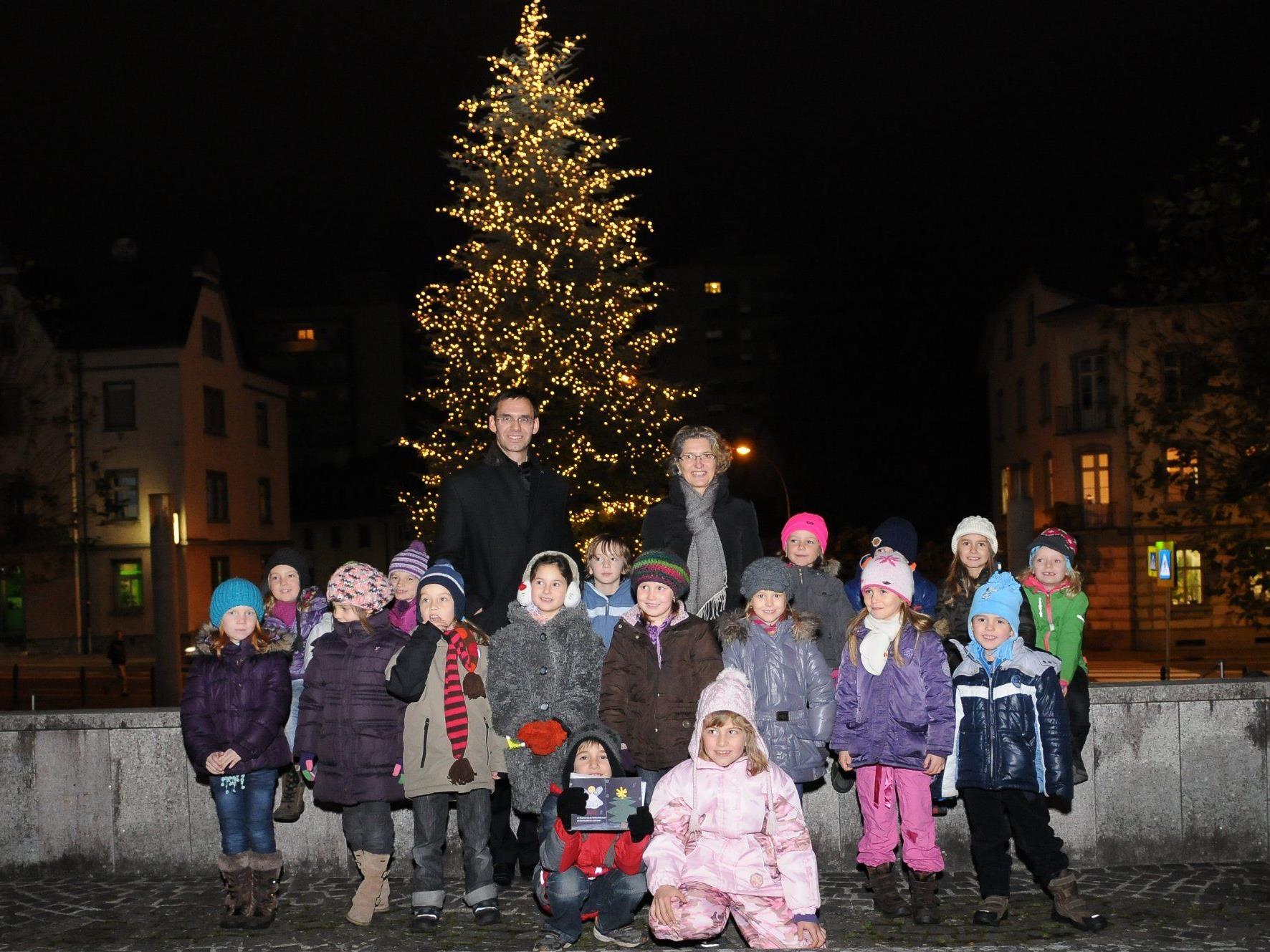 LSth. Wallner dankte für die stattliche "Baum-Spende" aus Feldkirch