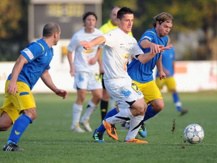 Lochau fehlt noch einen Punkt zum Herbstmeistertitel. Lochau fehlt noch einen Punkt zum Herbstmeistertitel.