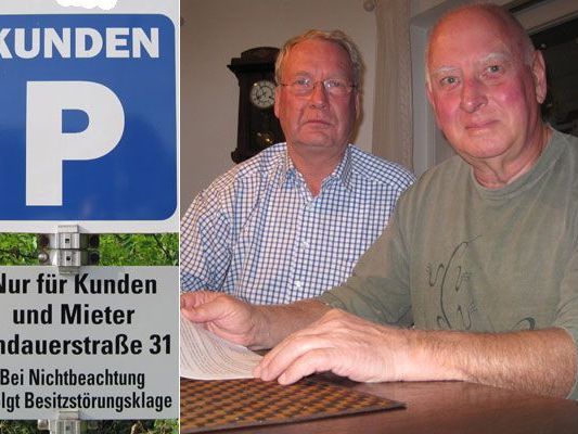 Klaus Wagner und Ludwig Widmer übersahen das Schild, das auf die Besitzstörungsklage hinweist. Klaus Wagner und Ludwig Widmer übersahen das Schild, das auf die Besitzstörungsklage hinweist.