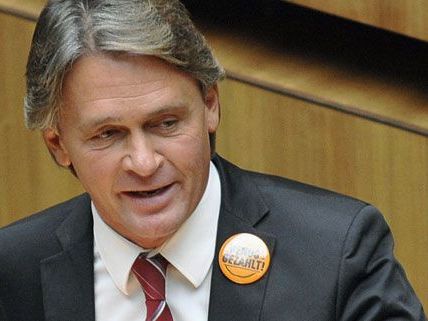 BZÖ tritt für die Tiere in der Ukraine ein BZÖ tritt für die Tiere in der Ukraine ein