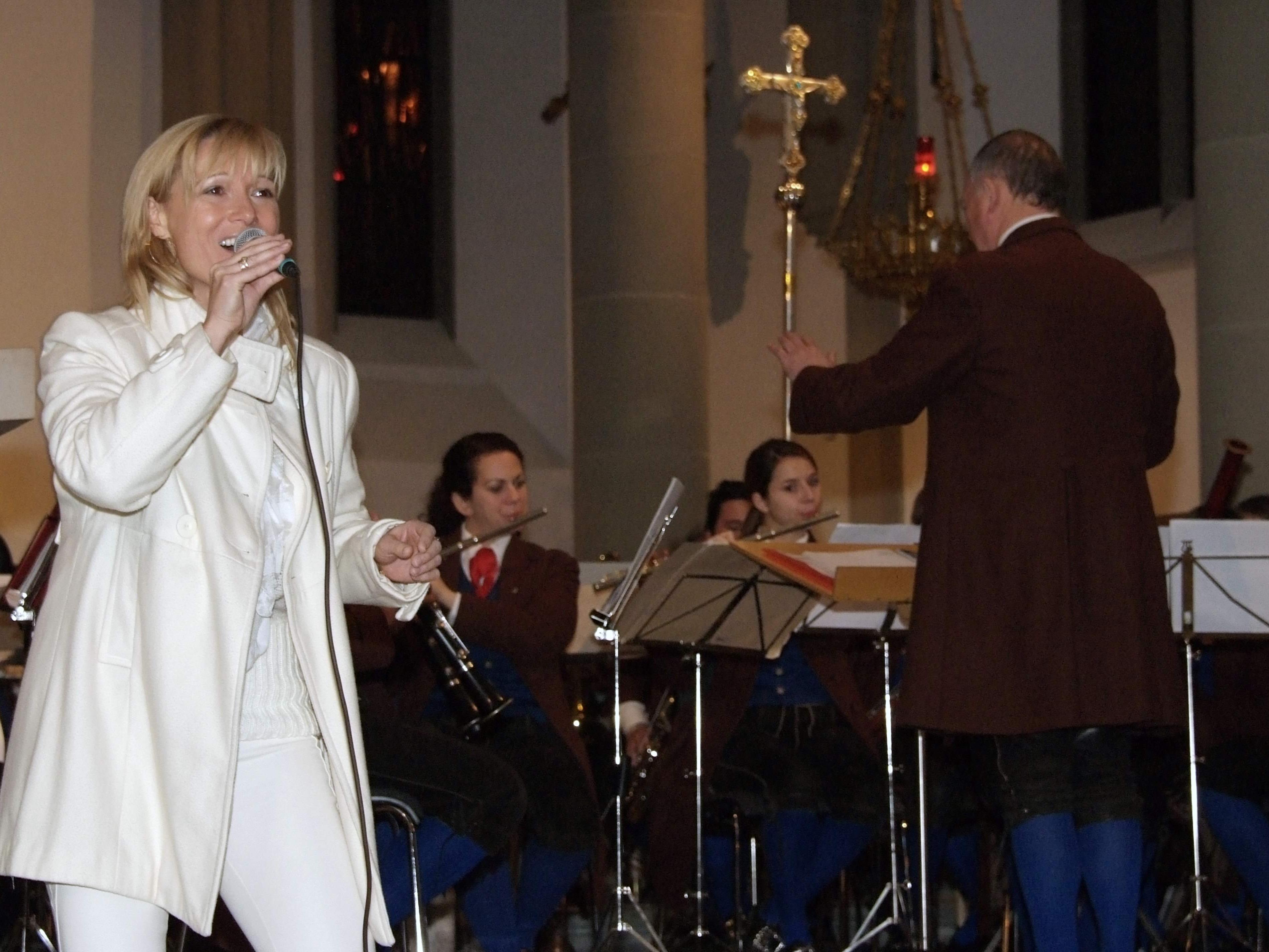 Astrid Zylla und die Stadtmusik Feldkirch begeisterten mit  „Gabrielas Song“