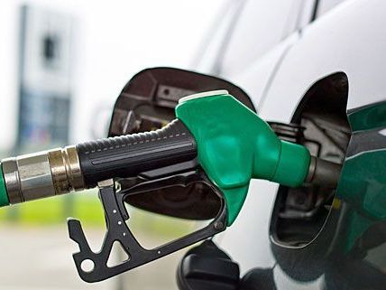 Die betroffenen Tankstellen ahnten nicht, dass sie statt Diesel Rostschutzmittel erhalten hatten Die betroffenen Tankstellen ahnten nicht, dass sie statt Diesel Rostschutzmittel erhalten hatten