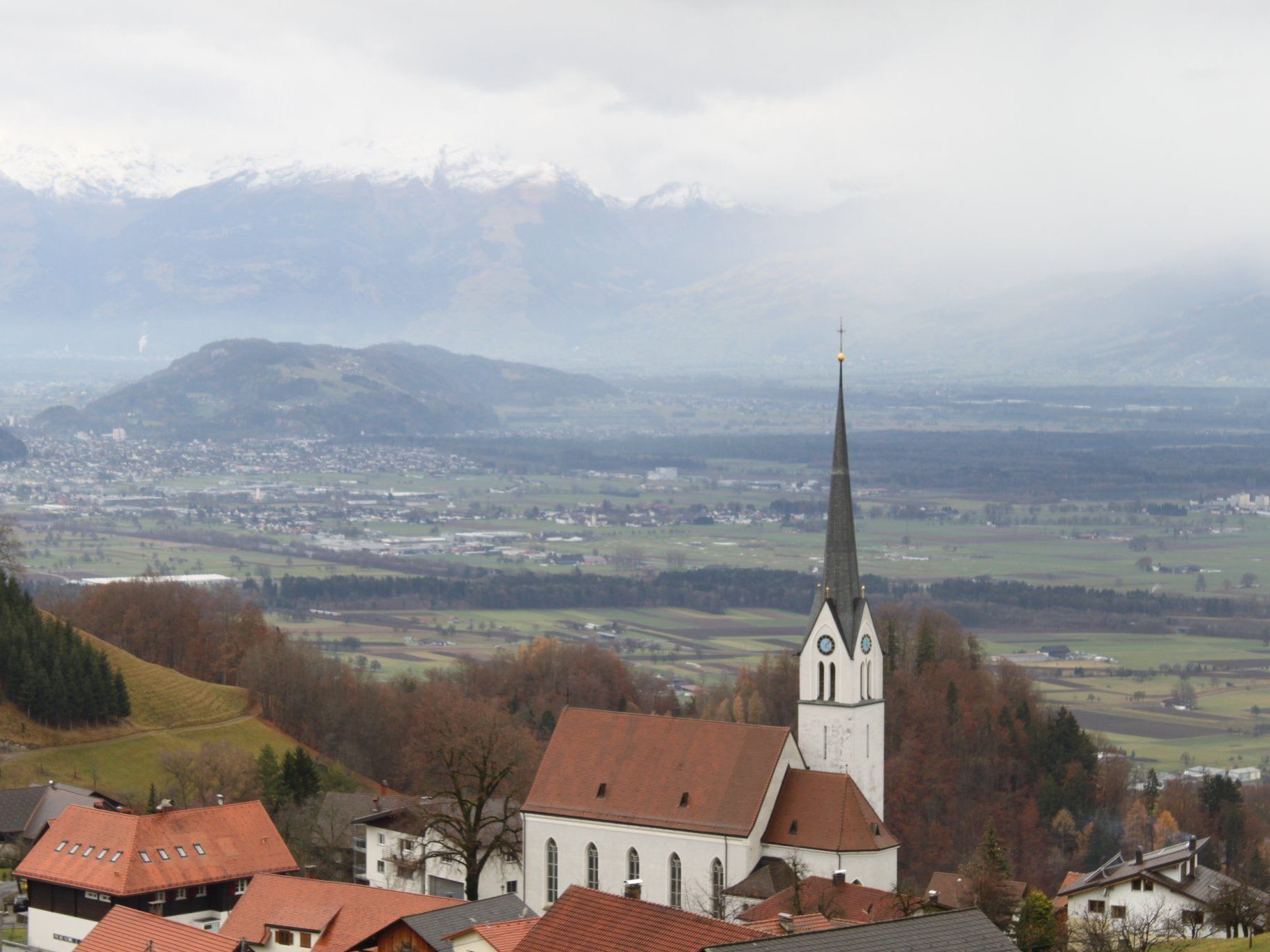 Ab Montag kein Glockengeläut aus dem Fraxner Kirchturm. Grund: Sanierungsarbeiten