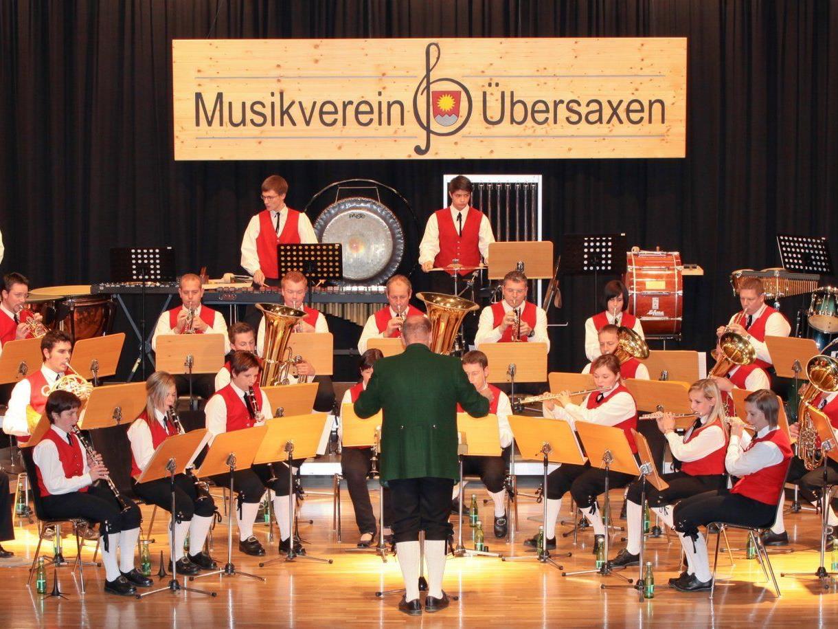 Musikverein Übersaxen beim Herstkonzert 2011