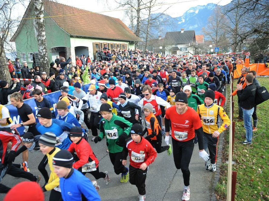 Auch beim 14. Silvesterlauf am 18. Dezember wird mit einem Rekordteilnehmerfeld gerechnet. Auch beim 14. Silvesterlauf am 18. Dezember wird mit einem Rekordteilnehmerfeld gerechnet.