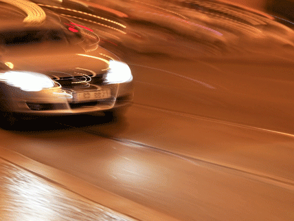 14-Jähriger wurde nach Spritztour mit Opas Auto verletzt. 14-Jähriger wurde nach Spritztour mit Opas Auto verletzt.