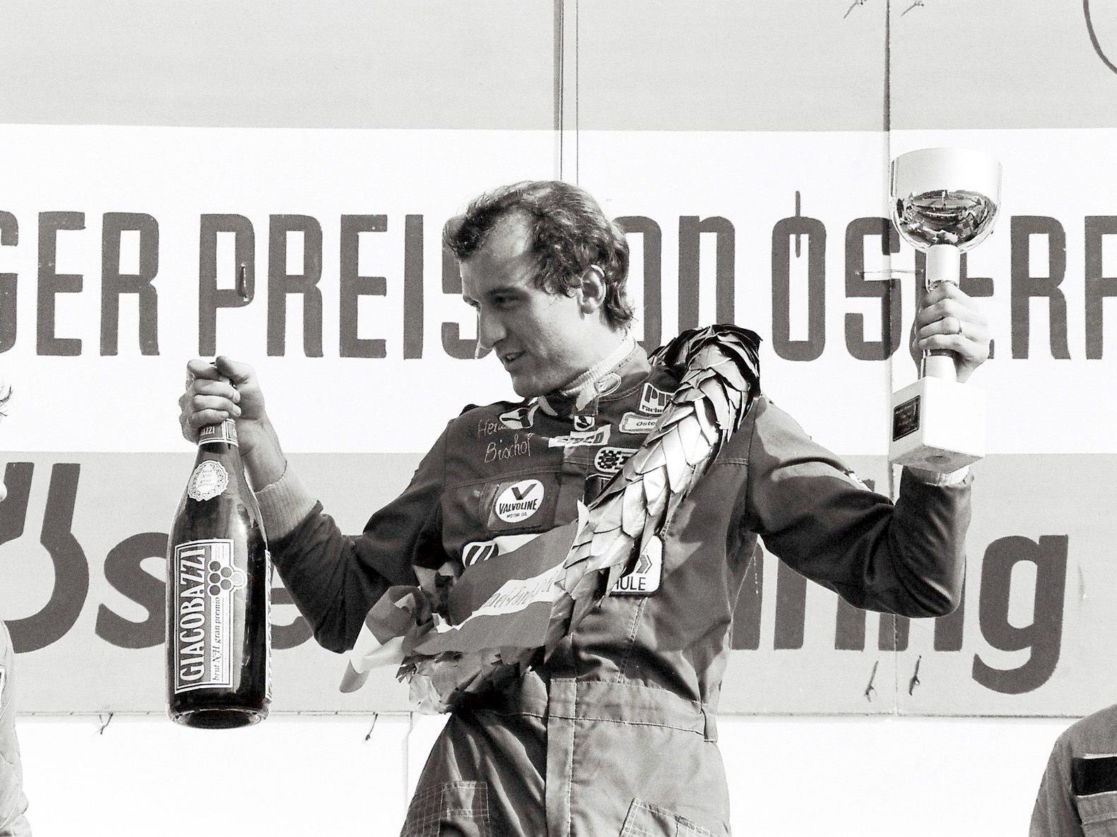 16. August 1981: Bischof siegt im Formel-Ford-Rahmenprogrammrennen zum F-1GP von Österreich. 16. August 1981: Bischof siegt im Formel-Ford-Rahmenprogrammrennen zum F-1GP von Österreich.