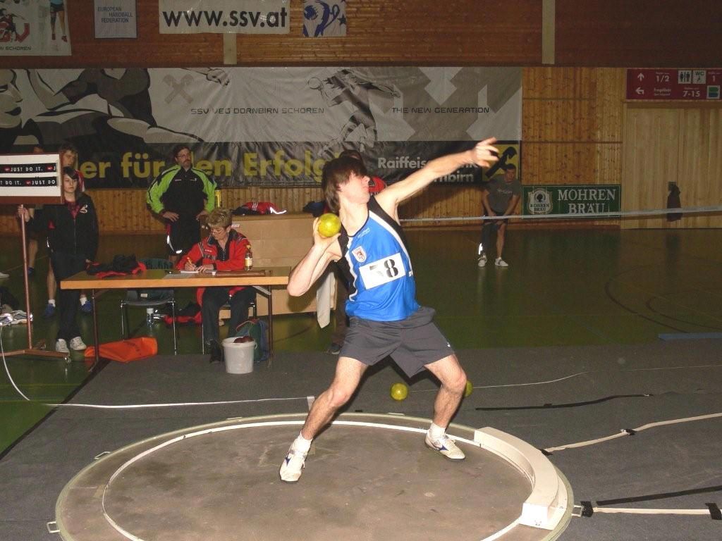 Am Sonntag werden die Landesmeisterschaften in der Halle ausgetragen. Am Sonntag werden die Landesmeisterschaften in der Halle ausgetragen.