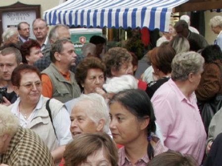 Deutlich höheres Bevölkerungswachstum. Deutlich höheres Bevölkerungswachstum.
