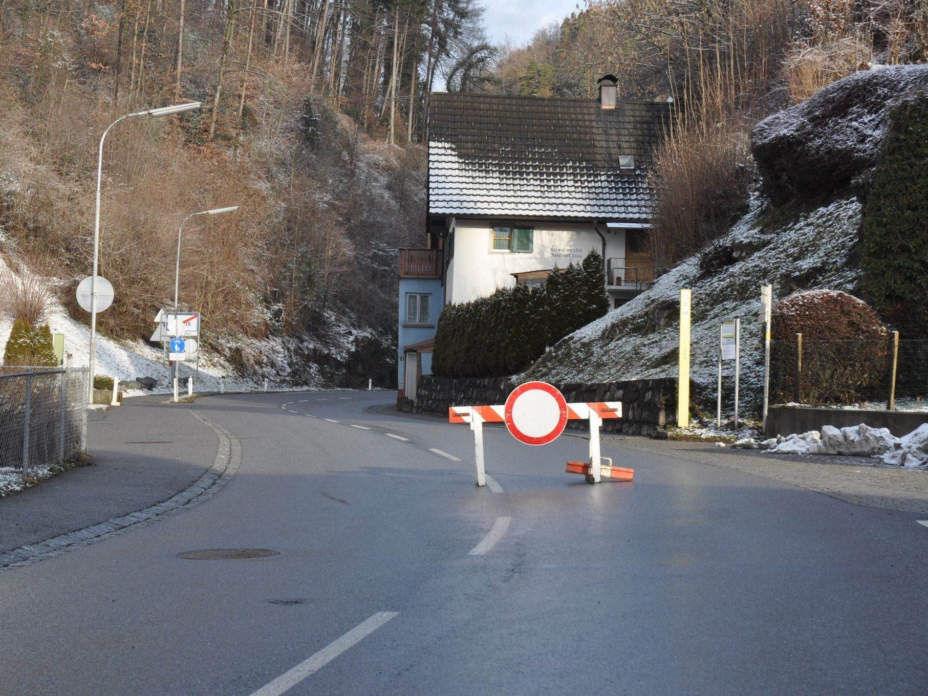 Die L 50 von Klaus nach Götzis ist tagsüber gesperrt. Die L 50 von Klaus nach Götzis ist tagsüber gesperrt.