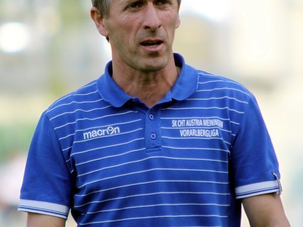 Meiningen-Trainer Enes Cavkic sucht einen Tormann. Meiningen-Trainer Enes Cavkic sucht einen Tormann.