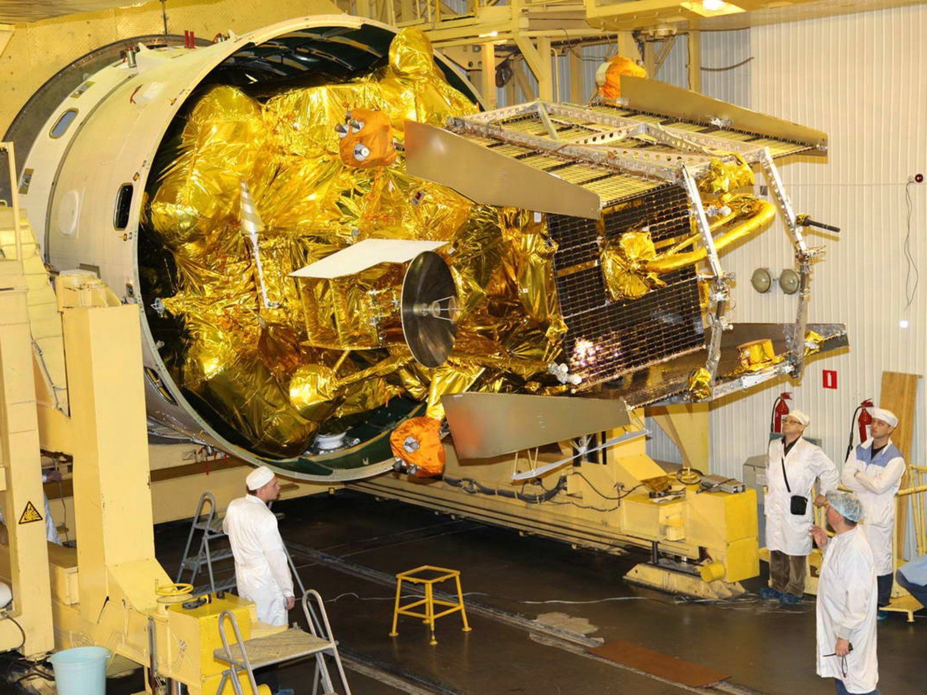 Russische Raumfahrtbehörde erwartet Reste von Phobos-Grunt am Sonntag. Russische Raumfahrtbehörde erwartet Reste von Phobos-Grunt am Sonntag.