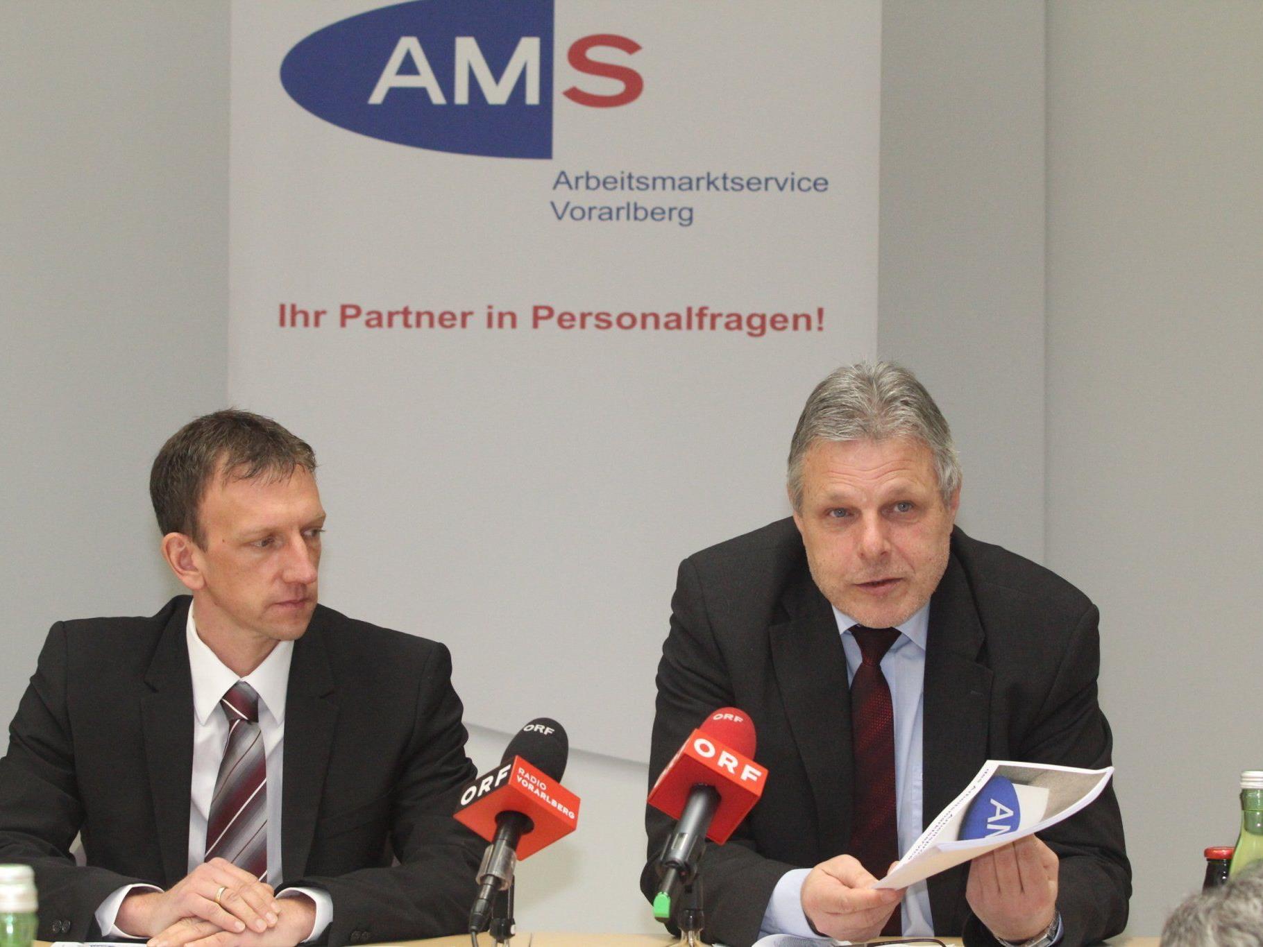 AMS-Pressekonferenz zum Arbeitsprogramm 2012.