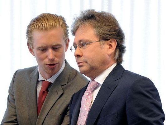 Nach langem Hin- und Her zieht Niko Pelinka seine Bewerbung zurück. Nach langem Hin- und Her zieht Niko Pelinka seine Bewerbung zurück.