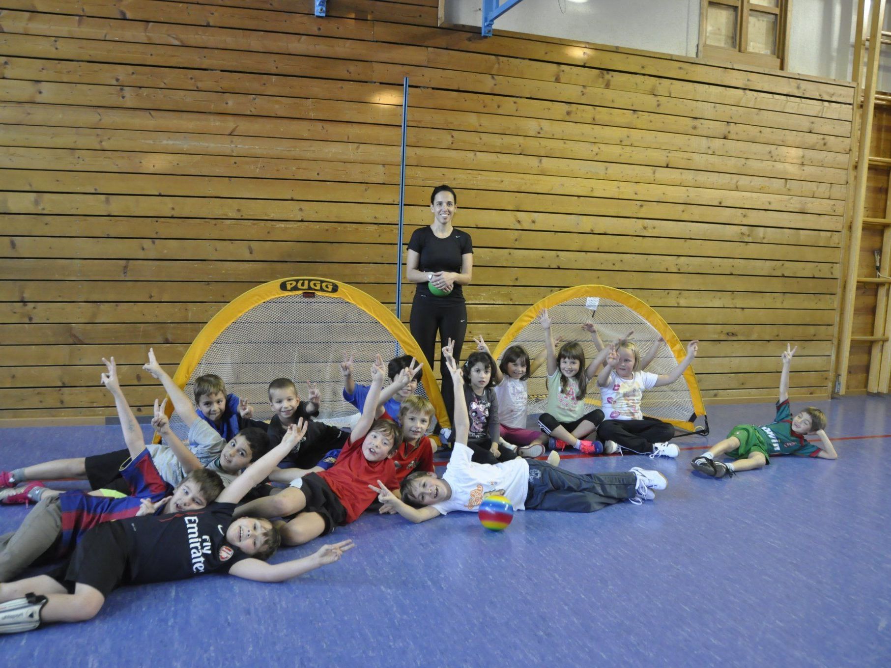 Vielversprechender Startschuss der ABC-Ballschule in Hohenems. Vielversprechender Startschuss der ABC-Ballschule in Hohenems.