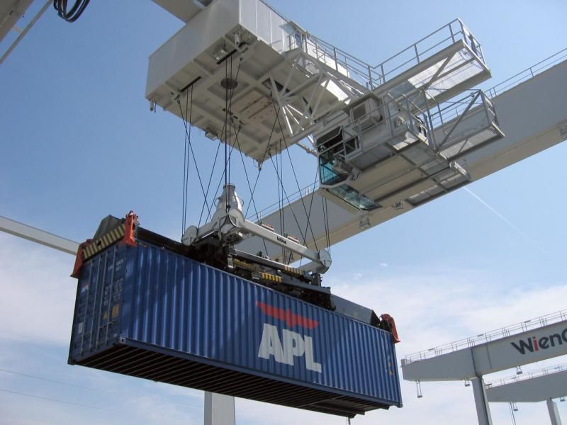 Rekord-Containerumschlag im Hafen Wien Rekord-Containerumschlag im Hafen Wien