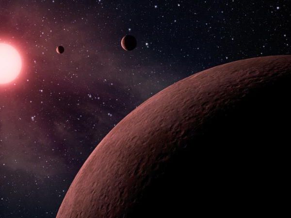 Kepler auf der Suche nach Exoplaneten - Anfang Jänner entdeckte das Weltraumteleskop die drei kleinsten Exoplaneten Kepler auf der Suche nach Exoplaneten - Anfang Jänner entdeckte das Weltraumteleskop die drei kleinsten Exoplaneten
