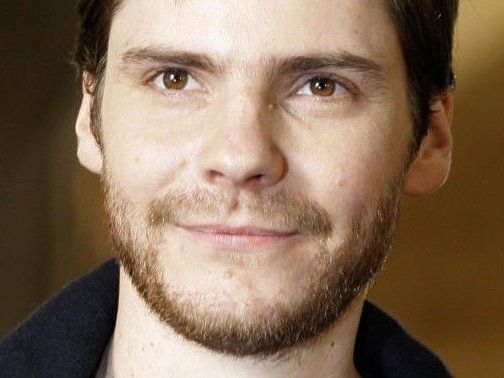 Brühl ist laut eigenen Angaben "ein richtig kleiner Schisser" Brühl ist laut eigenen Angaben "ein richtig kleiner Schisser"