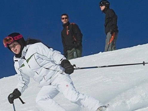 Beim „Ma hilft“-Skitag kommen alle auf ihre Kosten.