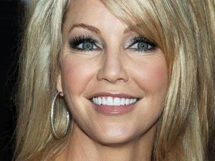 Heather Locklear liegt zurzeit im Spital. Heather Locklear liegt zurzeit im Spital.