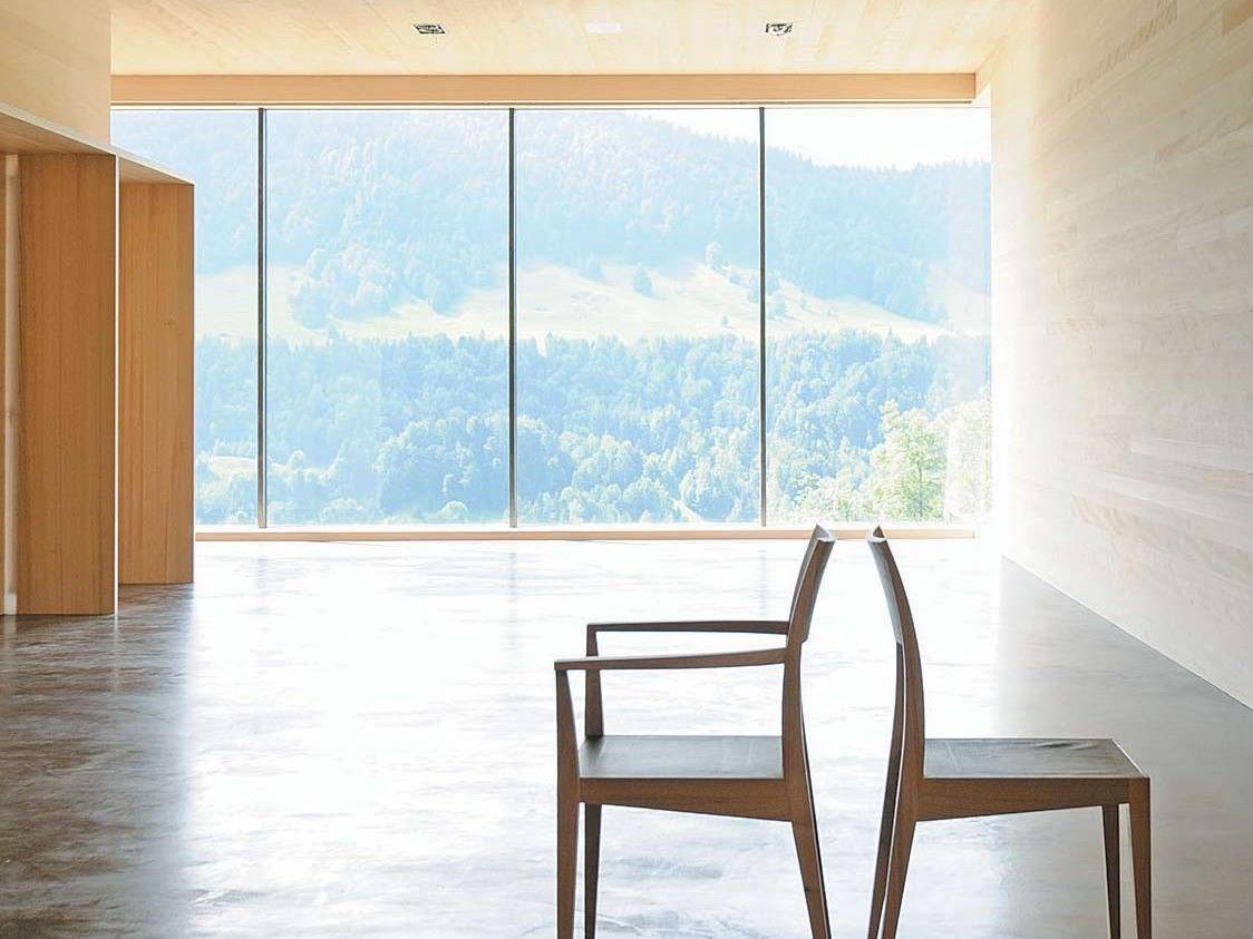Kulturraum: Ein Tischler im Bregenzerwald baut Raum für Handwerkskunst, Kultur und Philosophie - darin manifestieren sich seine Arbeit und seine Werte.