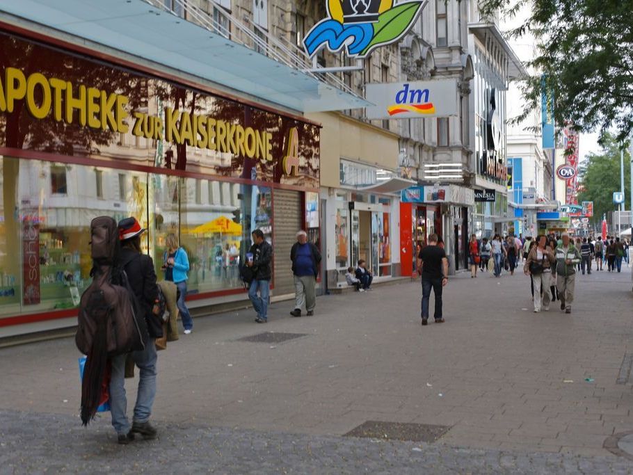 Neue Konzepte für die alte Straße sind gefragt Neue Konzepte für die alte Straße sind gefragt