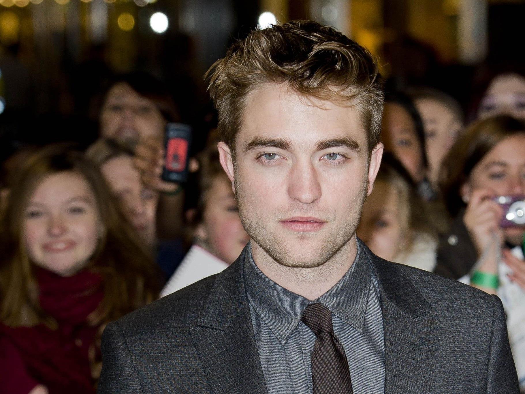 Robert Pattinson wird in der Roman-Verfilmung "Bel Ami" zu sehen sein. Robert Pattinson wird in der Roman-Verfilmung "Bel Ami" zu sehen sein.