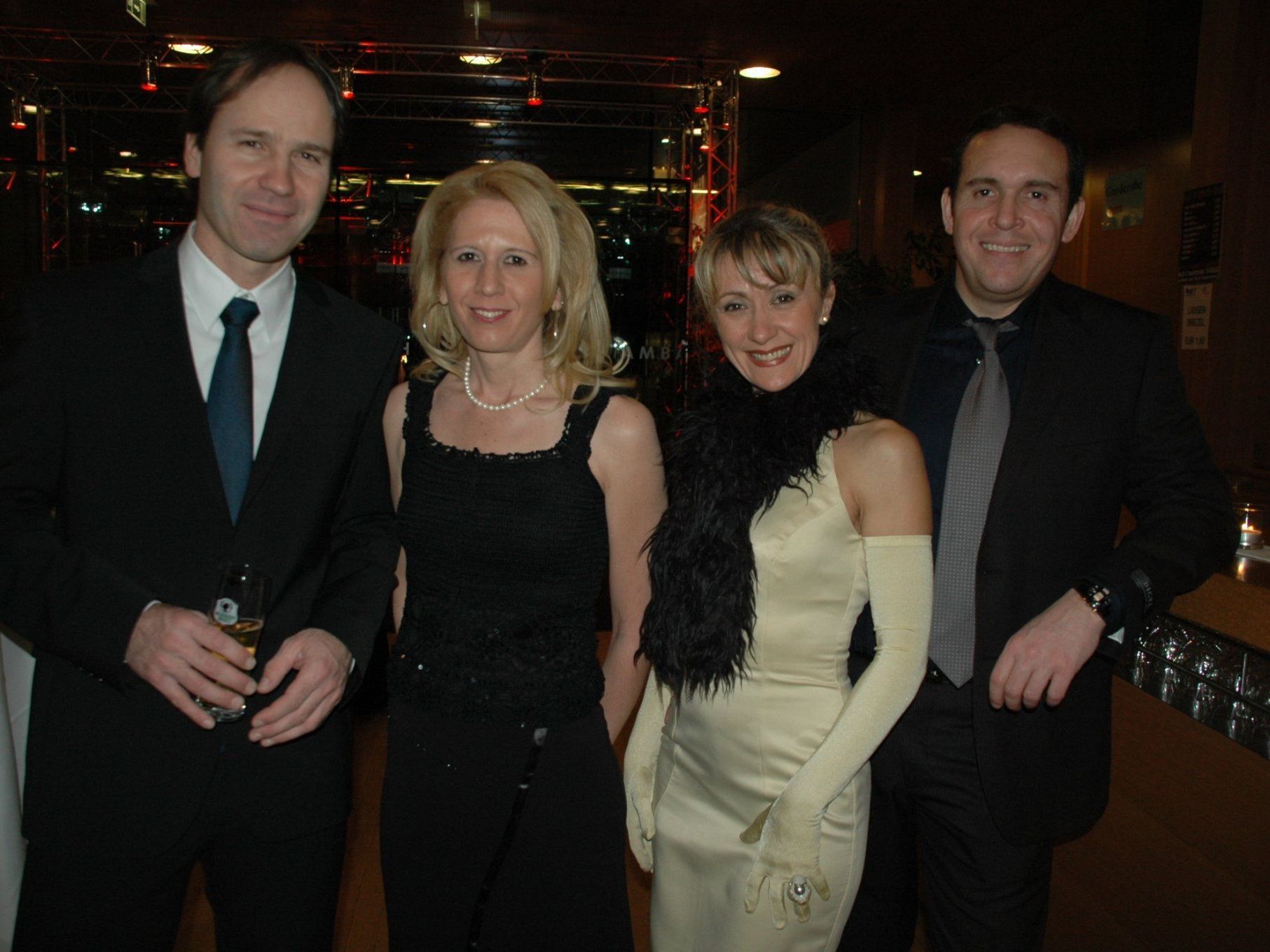 In Ballstimmung: Harald Türtscher, Manuela Lampert, Slava Novkovic & Roman Rebholz In Ballstimmung: Harald Türtscher, Manuela Lampert, Slava Novkovic & Roman Rebholz