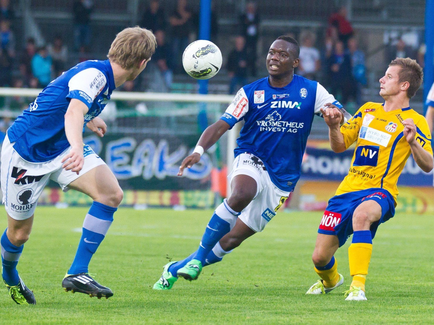 Das Gastspiel von Etienne Eto'o in Lustenau dauerte nicht lange. Das Gastspiel von Etienne Eto'o in Lustenau dauerte nicht lange.