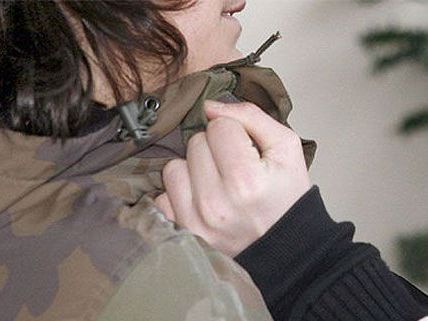 Der damals 15-Jährige setzte seinen Klassenkollegen mit Gewalt unter Druck Der damals 15-Jährige setzte seinen Klassenkollegen mit Gewalt unter Druck