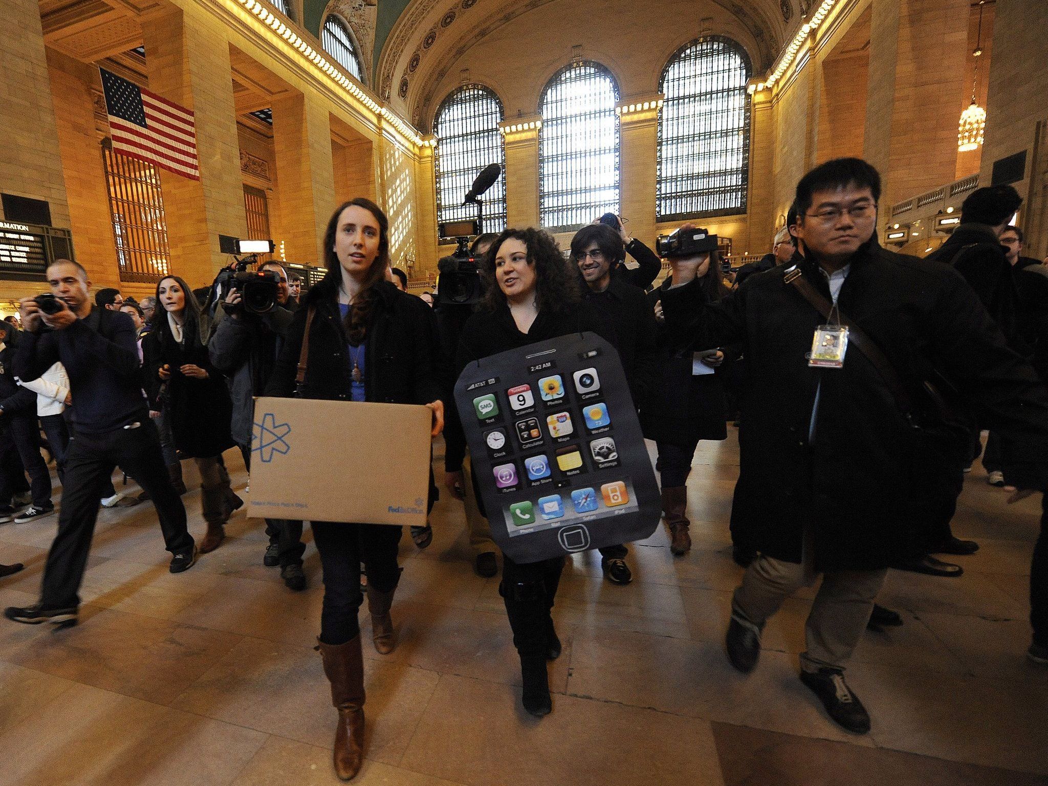 Proteste in New York gegen Arbeitsbedingungen in China. Proteste in New York gegen Arbeitsbedingungen in China.