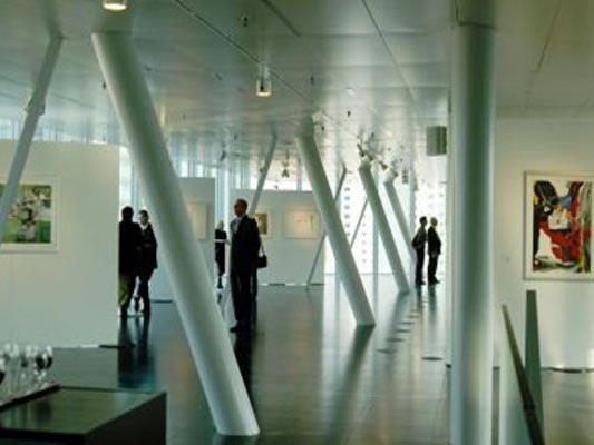 Der Baukonzern STRABAG betätigt sich als Kunstmäzen.