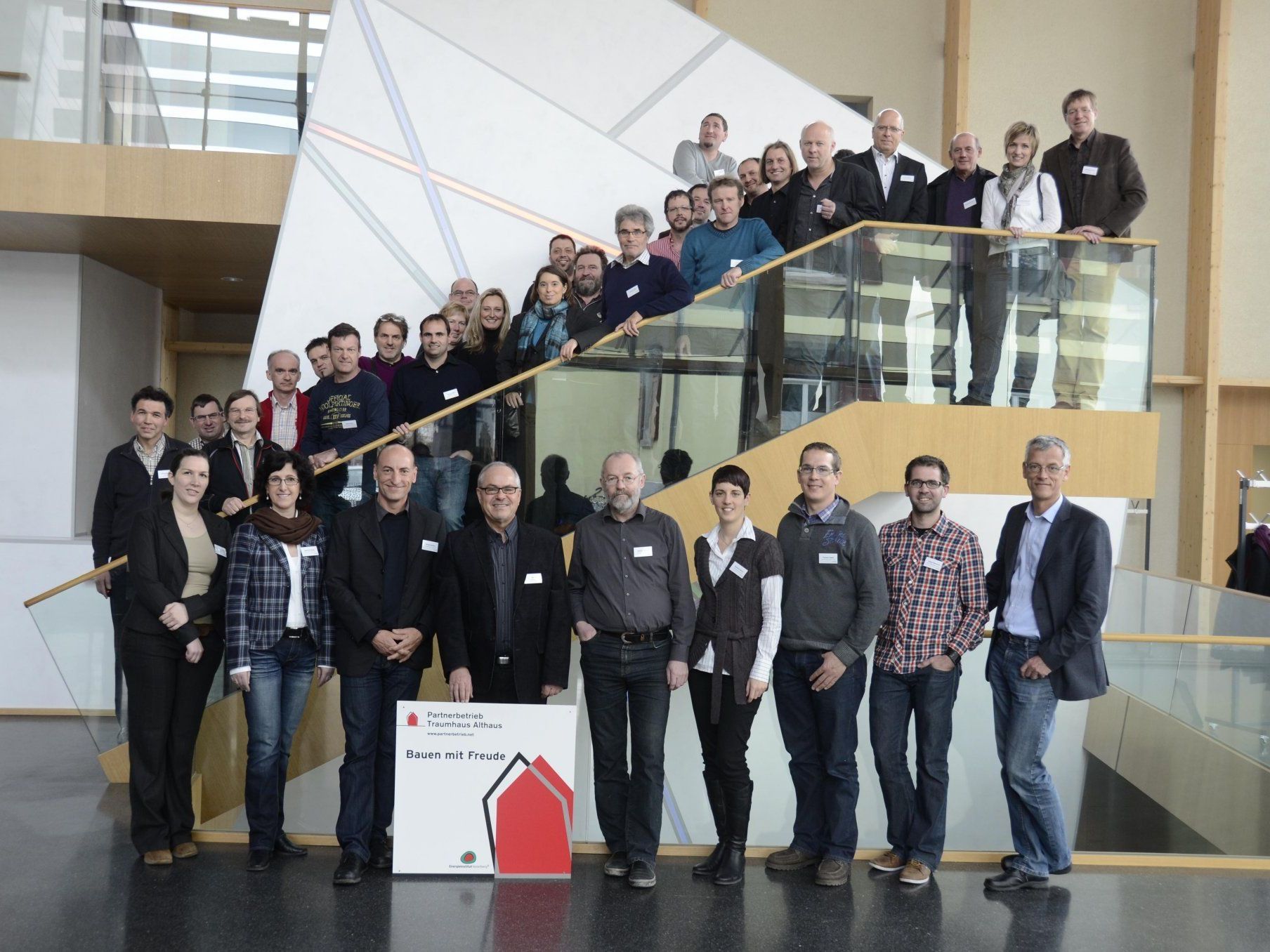 Rund 60 Mitglieder aus 14 Branchen zählt das Unternehmensnetzwerk „Partnerbetrieb Traumhaus Althaus“. Rund 60 Mitglieder aus 14 Branchen zählt das Unternehmensnetzwerk „Partnerbetrieb Traumhaus Althaus“.