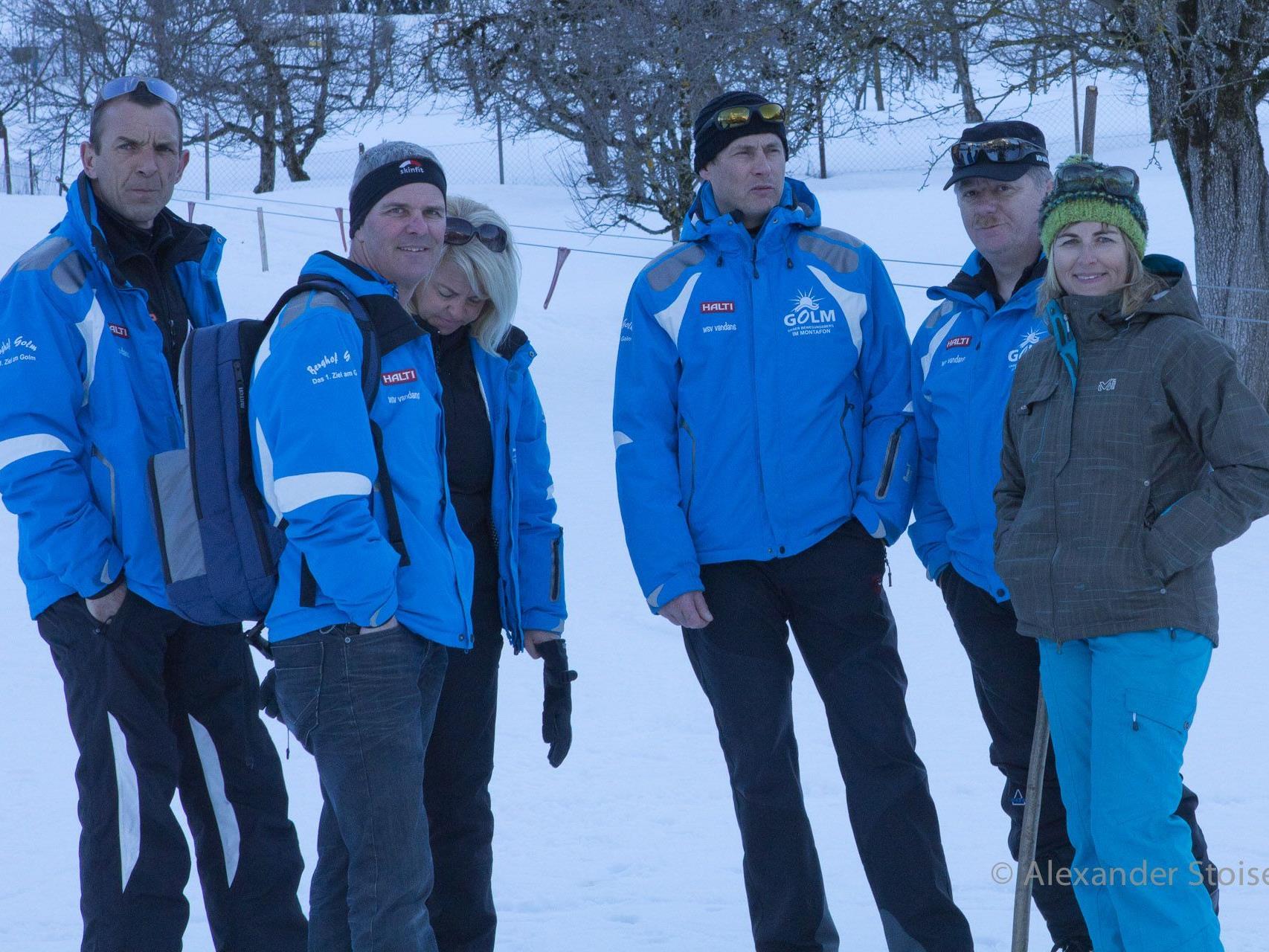 Wickelten zwei perfekte Schirennen ab - das Team vom Wintersportverein Vandans.