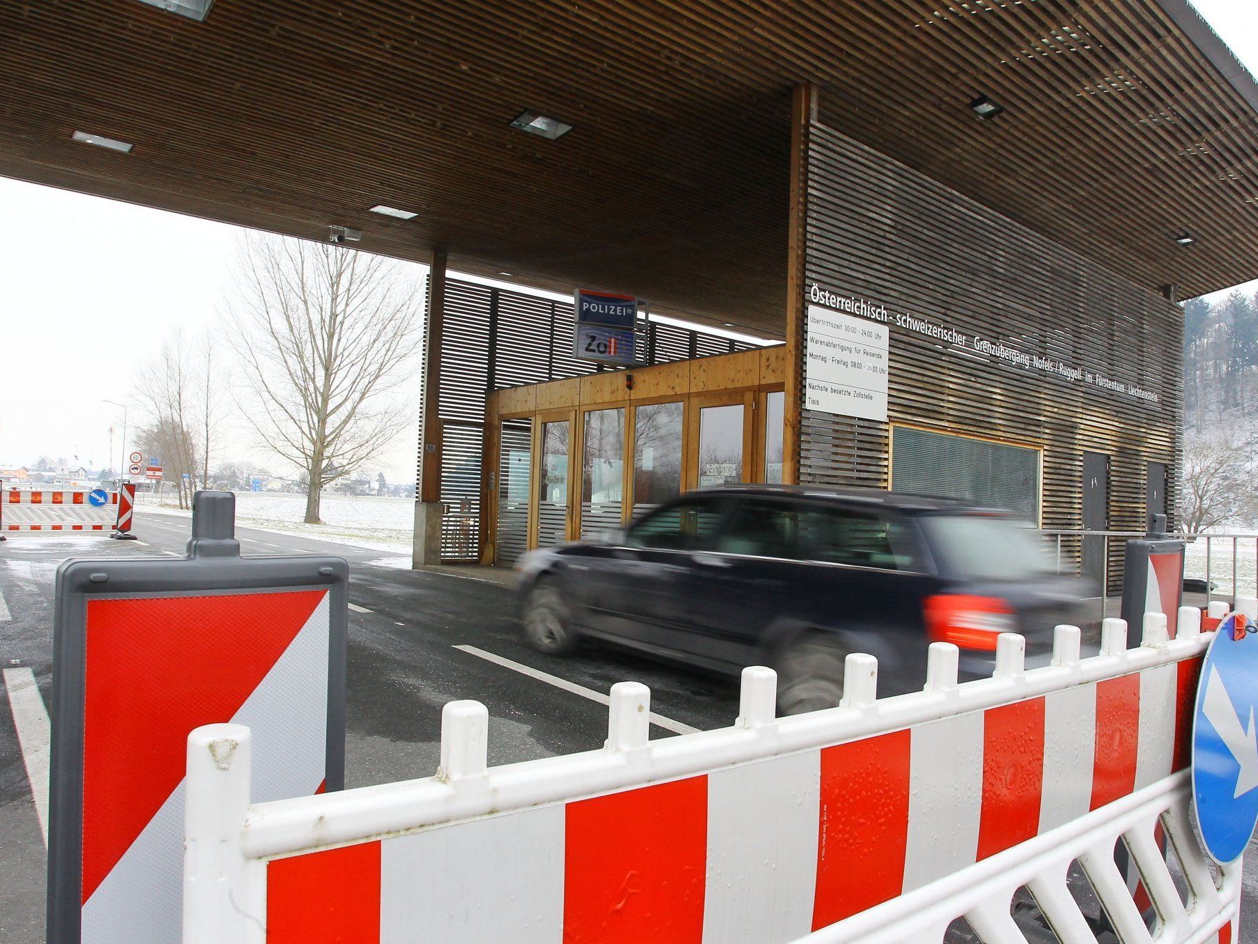 Aus für gewerbliche Zollabfertigung in Nofels/ Ruggell sorgt für Kritik. Aus für gewerbliche Zollabfertigung in Nofels/ Ruggell sorgt für Kritik.