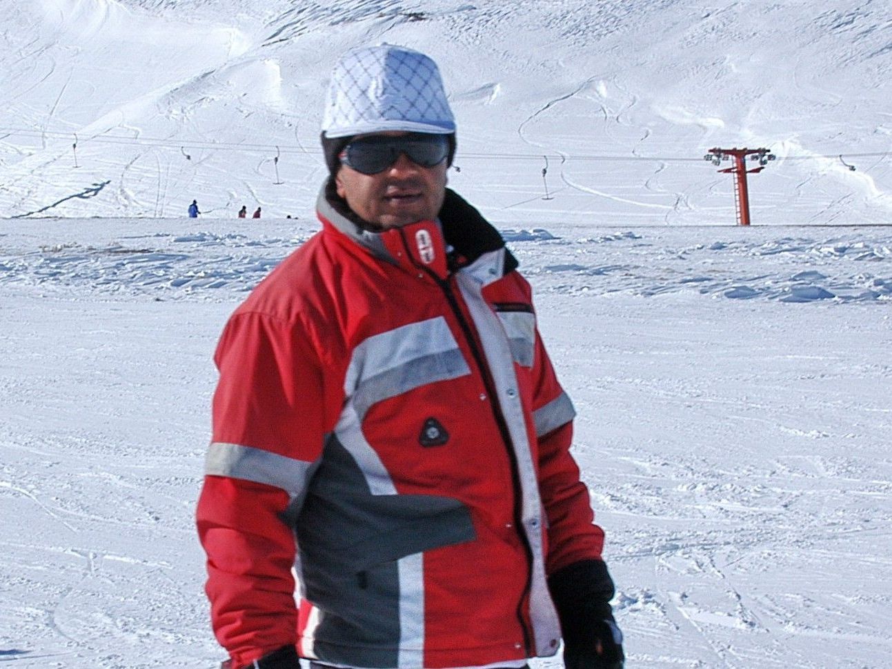 Mehmet Eglenceoglu hat das Skifahren in Anatolien populär gemacht. Am Wochenende wurden 20.000 Besucher im Skigebiet gezählt. Mehmet Eglenceoglu hat das Skifahren in Anatolien populär gemacht. Am Wochenende wurden 20.000 Besucher im Skigebiet gezählt.