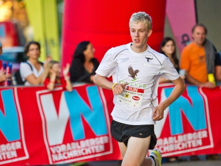Favorit Jakob Mayer wurde Crosslauf Landesmeister. Favorit Jakob Mayer wurde Crosslauf Landesmeister.