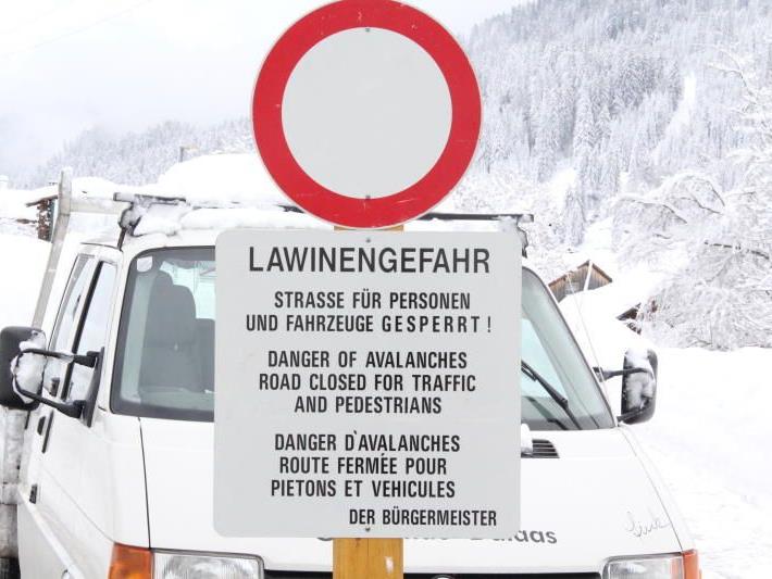 Große Lawinengefahr am Arlberg